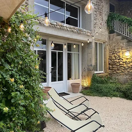 La Drômoise 1809 Maison d'hôtes Saint-Paul-lès-Romans